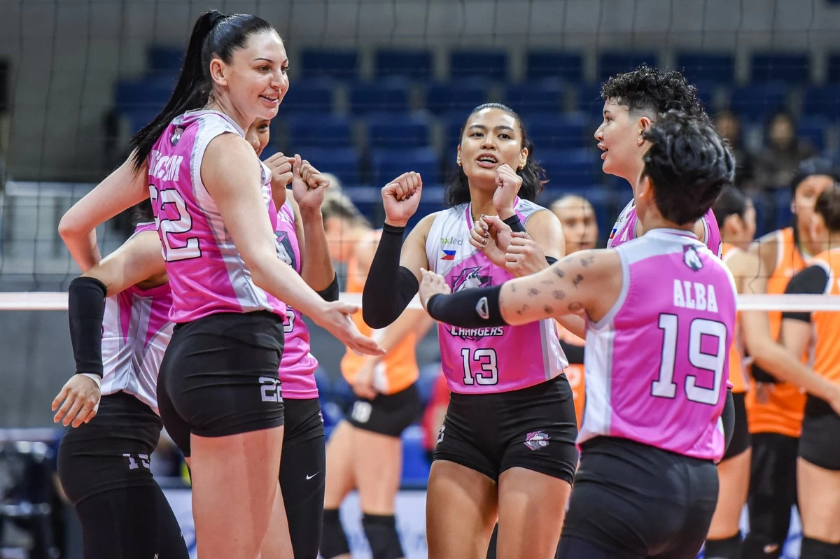 Akari is in the semifinals. (PVL Images)