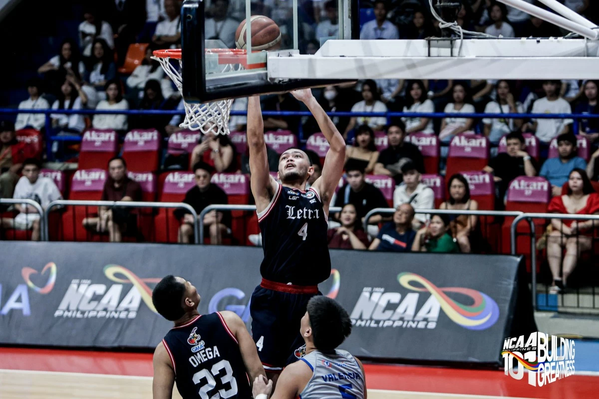 Kevin Santos shines as Letran lives for another day. (NCAA/GMA Images)
