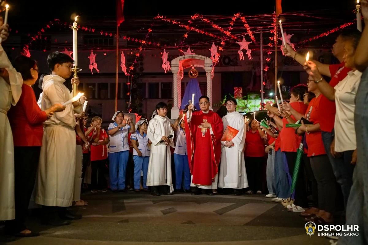 Fr. Reynante Tolentino, shrine rector of the Diocesan Shrine and Parish of the Our Lady of the Holy Rosary in Cardona before the Holy Mass