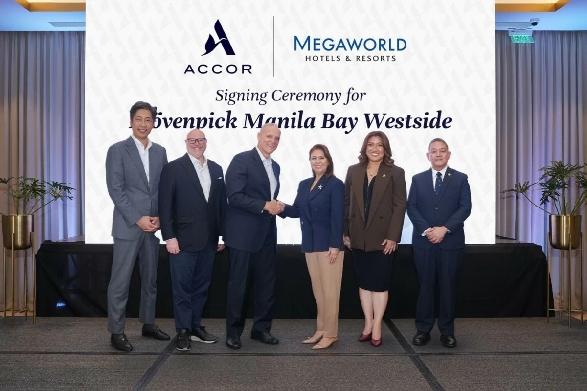 

(from Left to Right) Chris Cho, Vice President for Development for Singapore, Philippines, Japan, Korea, and Maldives, Accor; Andrew Langdon, Chief Development Officer for Asia, Accor; Garth Simmons, Chief Operating Officer - Asia, Accor; Lourdes Gutierrez-Alfonso, President and CEO, Megaworld; Cleofe Albiso, Managing Director, Megaworld Hotels & Resorts; Arturo Boncato, Jr., Group General Manager, Megaworld Hotels & Resorts.