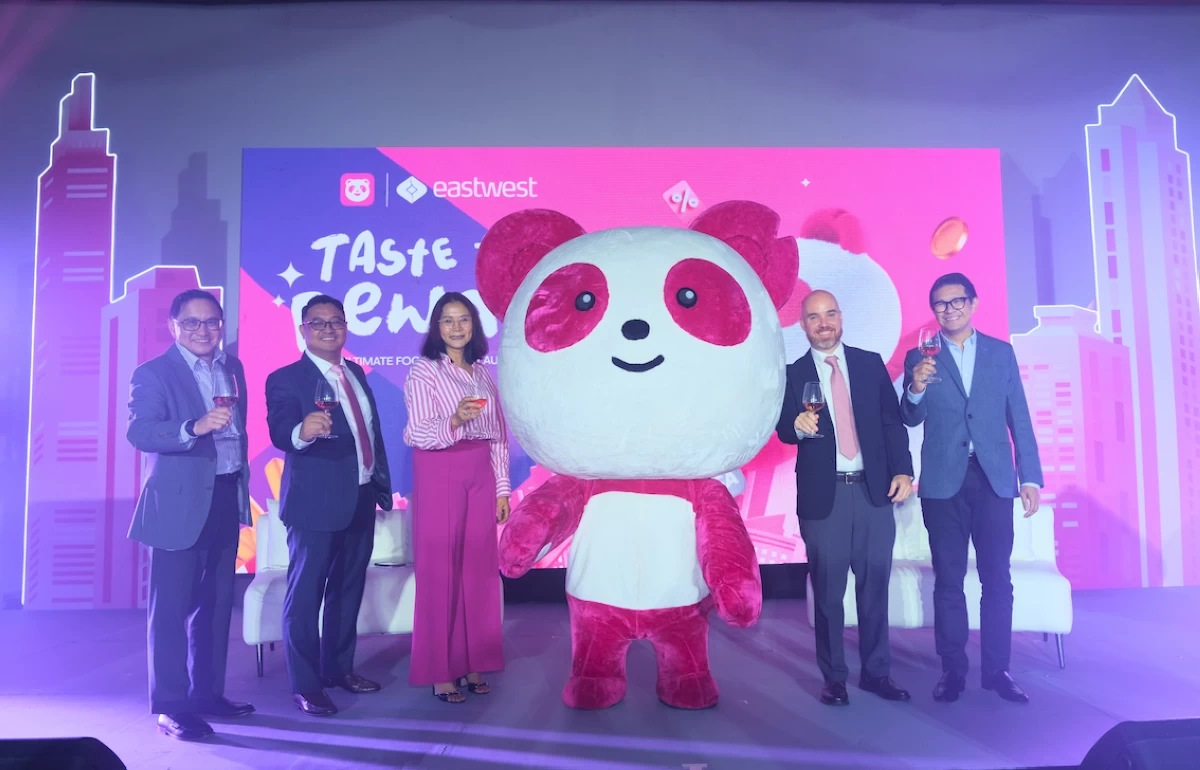 (From left) EastWest CEO Jerry Ngo; foodpanda PH CFO Lhecks De Castro; EastWest SVP and Consumer Lending Product Lab Head Mia Tamayo; foodpanda Philippines Managing Director Daniel Jaramillo; and Visa Philippines’ Country Manager Jeff Navarro