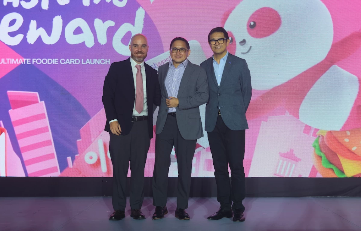 Daniel Jaramillo, foodpanda Philippines; Jerry G. Ngo, EastWest; and Jeff Navarro,Visa_Philippines.