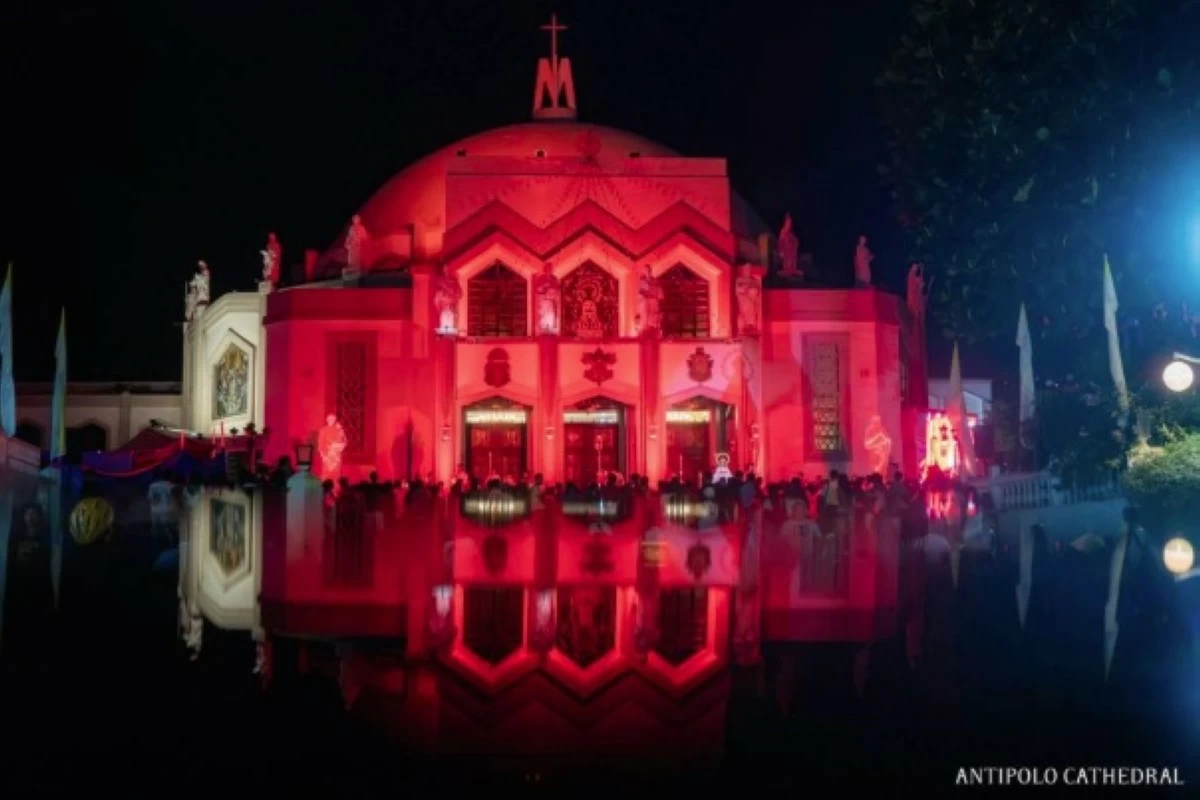 The International Shrine of the Our Lady of Peace and Good Voyage in Antipolo illuminates in red on Red Wednesday (photo from the shrine's' social media page)