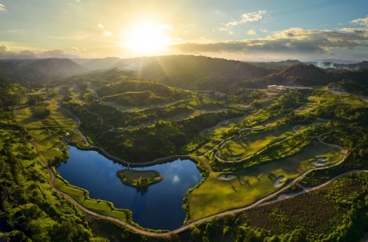 (Sky Blue New Clark City Golf and Resort Corp. photo)