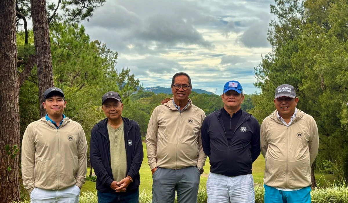 JHG - JHH Sportswriters captain Ramon Bonilla (from left), Ding Marcelo, Jun Engracia, Dodo Catacutan, and Rey Bancod