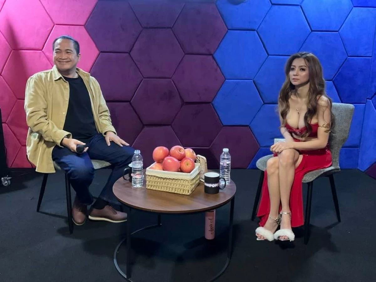 Director Albert Langitan and Apples Angeles answer questions from the entertainment media during a press conference in Quezon City.