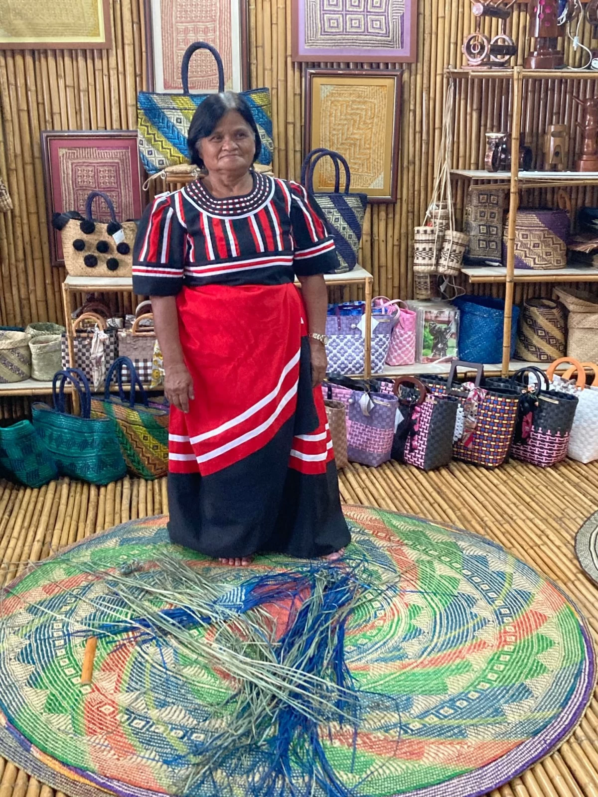 MASTER WEAVER Ate Rosie of the Tagolwanen Women Weavers Association
