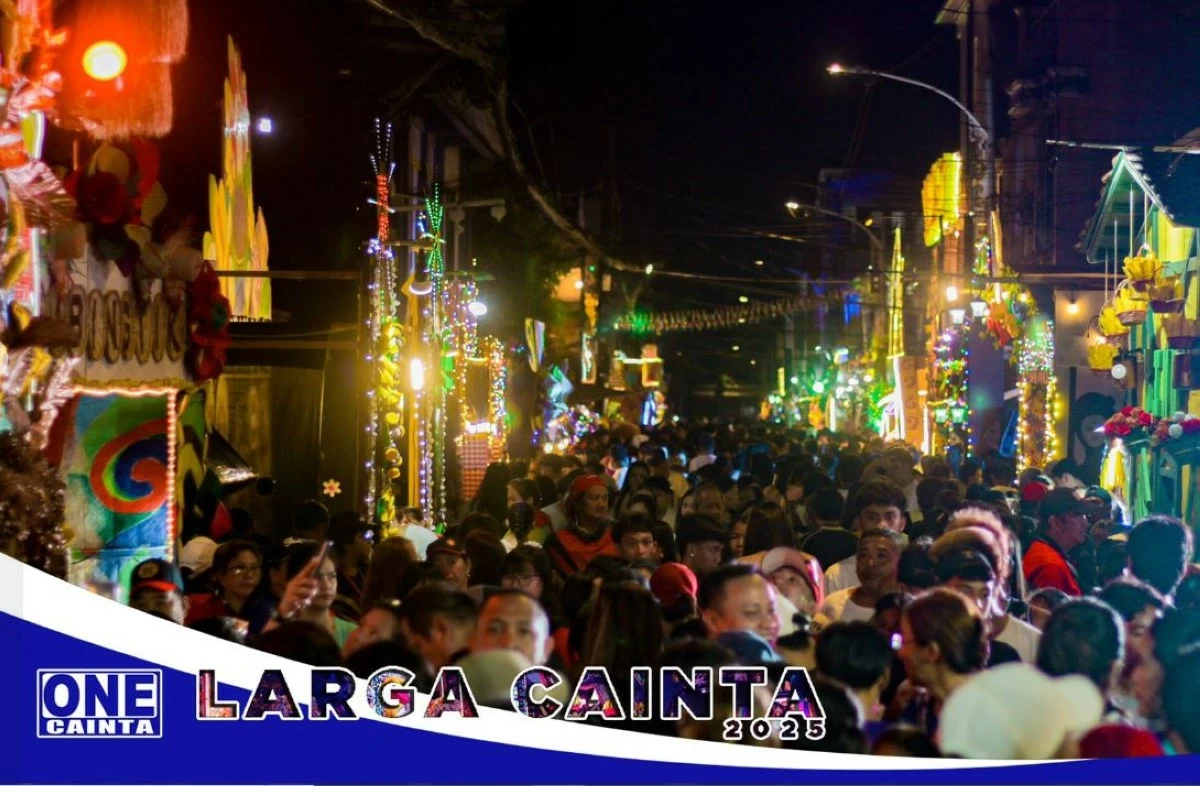 Facade of houses are illuminated and adorned with native delicacies for the SumBingTik Festival 2025 (photo from Cainta Tourism Office)