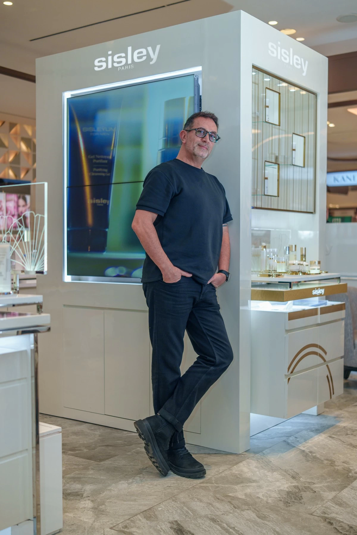 Alexandre Colaianni, Sisley international makeup artist 