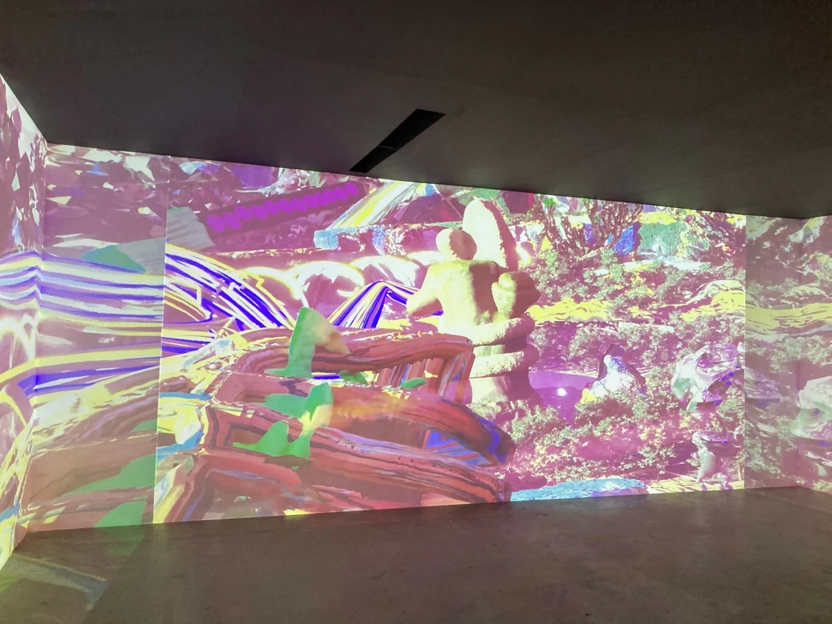 GET LOST IN THE SOUNDS Analog sounds and trippy vaporwave-esque visuals make up this 30-minute video.