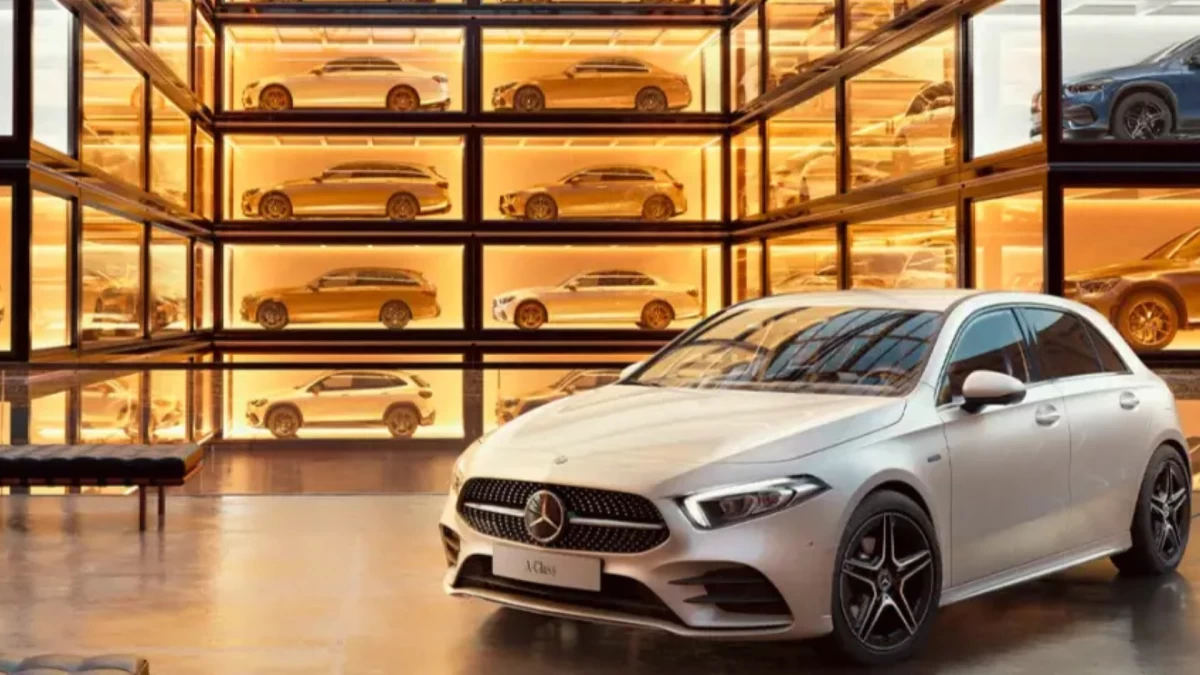 Public outrage, Chinese competition drive down luxury car demand