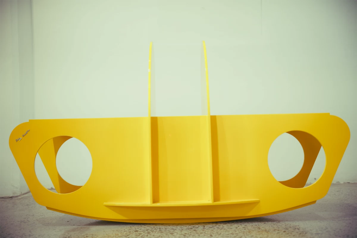 Seesaw sculpture (Photo from the auction catalog)