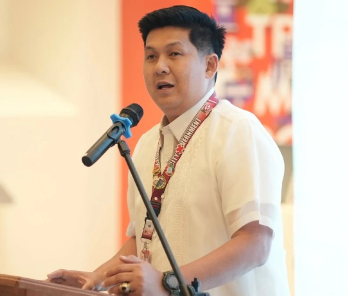 Zamboanga City Mayor Khymer Adan T. Olaso addressing the audience with his message of support