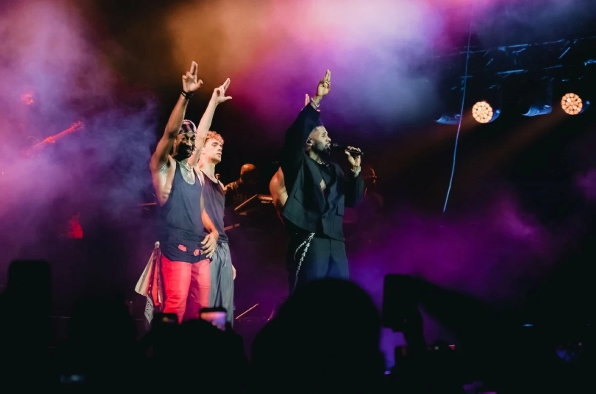 Jason Derulo performing at his Nu King World Tour in Manila on Nov. 22 at the SM Mall of Asia Arena (L-Squared Productions)