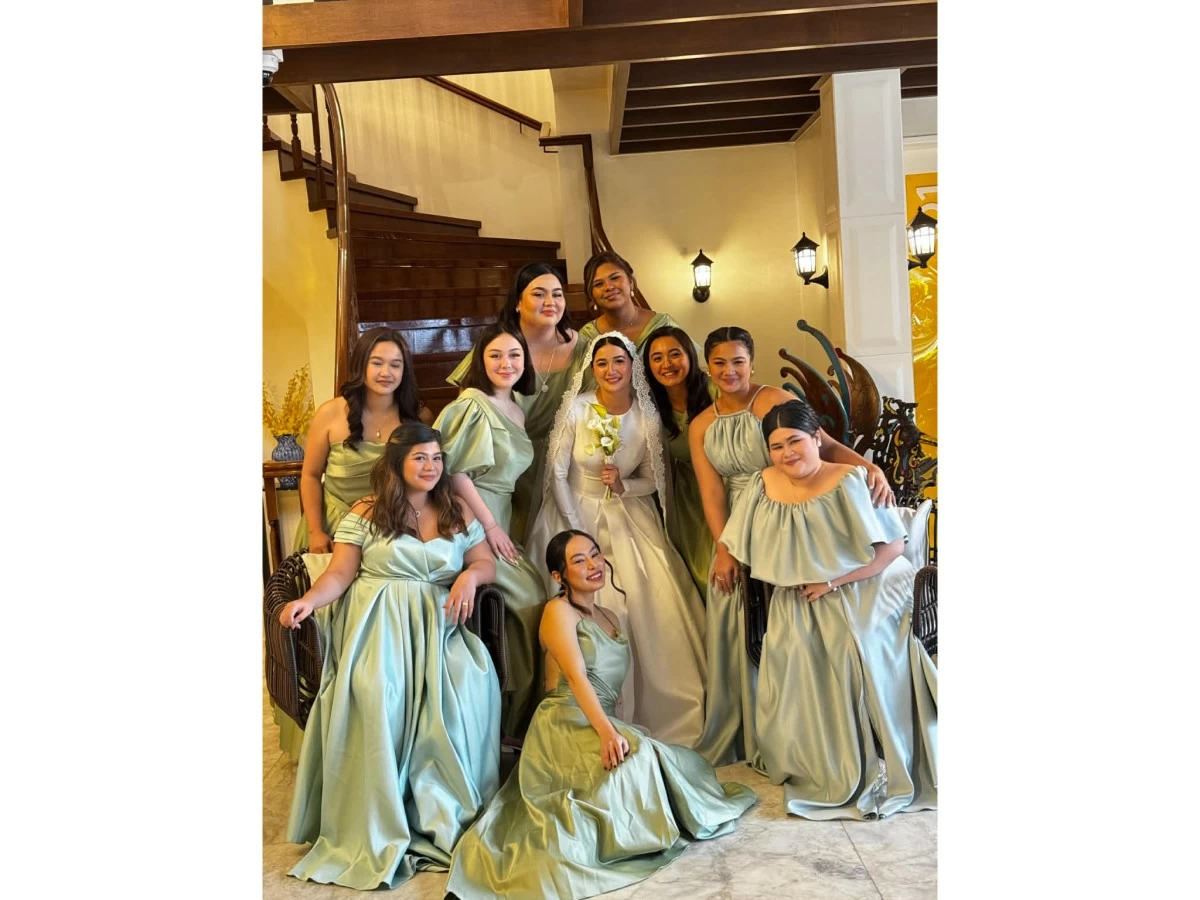 The bridal entourage.