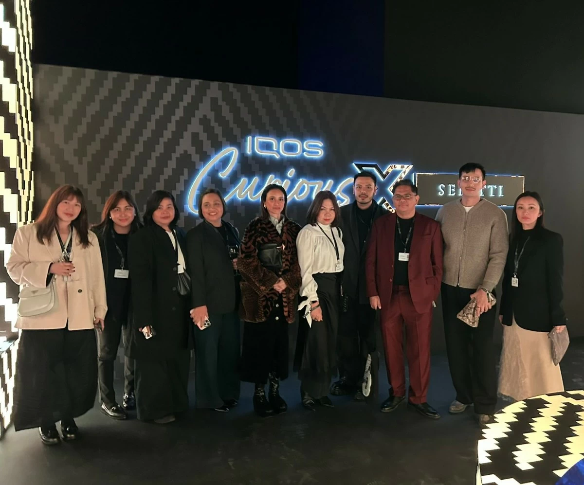 Jaezell Lao, Philip Morris-Fortune Tobacco Corporation (PMFTC) Digital Communications manager; Corinne Renes, PMFTC Communications manager; Kat Llemit, Philstar.com; Rica Delfinado, Philippine Star; Ria Prieto, Philippine Daily Inquirer; Geolette Esguerra, Metro; Patrick Ty, VMan SEA; Jacs Sampayan, Vogue Philippines; the author; and Kat del Rosario, PMFTC Communications senior manager