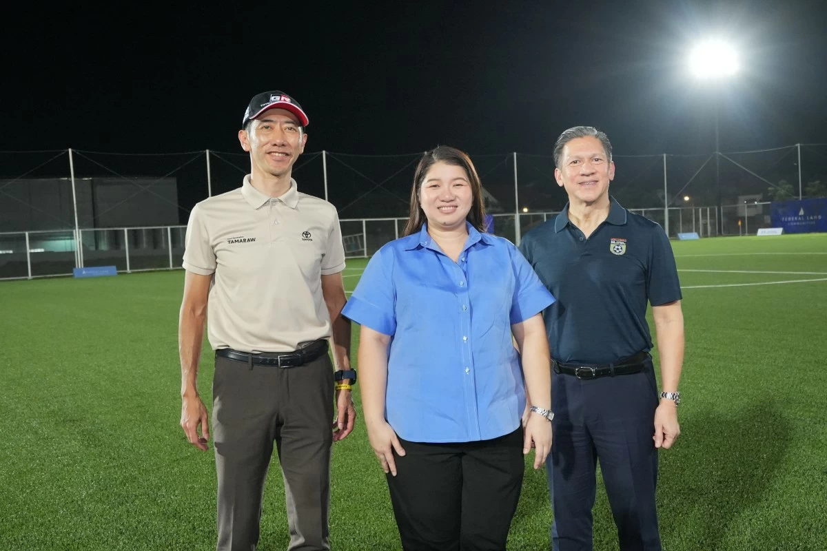 Masando Hashimoto, president of Toyota Motor Philippines; Mayor Maan Teodoro of Marikina City; and Jose Mari Banzon, president of Federal Land Inc.