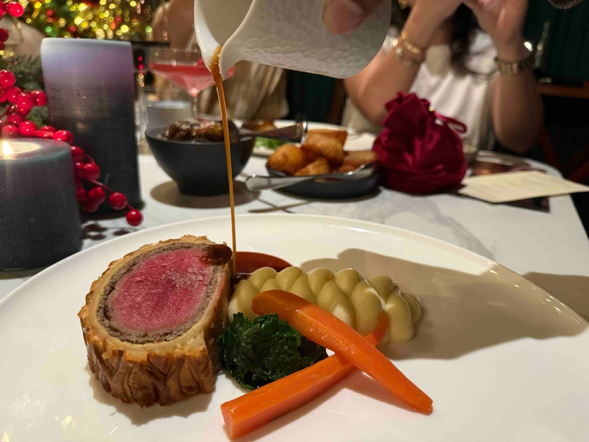 BEEF WELLINGTON Gordon Ramsey’s Beef Wellington is a modern take on British Christmas.