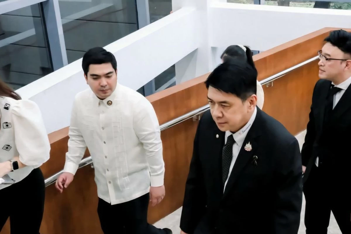 Cavite 1st district Rep. Jolo Revilla (left), Thailand House Labor Committee Chairman Saritpong Kiewkong (Facebook)
