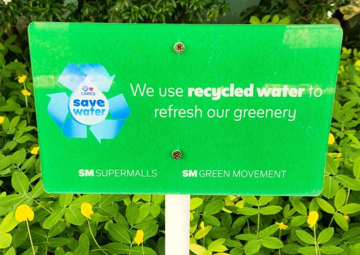  SM Cares plants little signages to bring awareness to mallgoers to some of the water-saving practices used by the mall.
