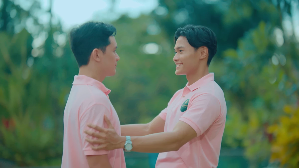 Recent episodes of Got My Eyes on You on Puregold’s TikTok channel show how work and love don’t always mix so well–and how Shawn and Drew keep falling for each other despite this reality.

