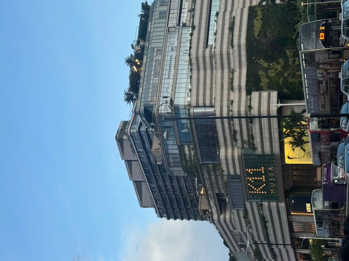 ART IS LIFE Shoppers can find artworks, high-end stroes, and cultural experiences at the K11 Musea shopping mall.