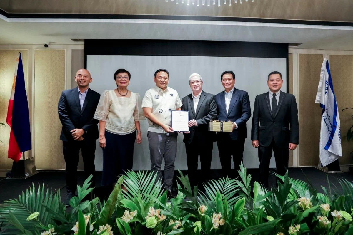 DepEd Secretary Sonny Angara meets with education and private sector partners who expressed strong support for DepEd’s long-term reform agenda. (DepEd file photo)