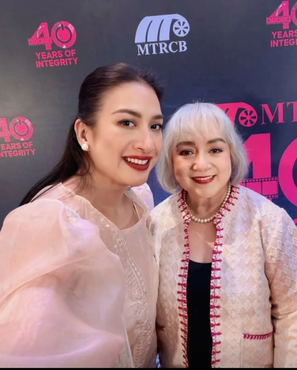 Acclaimed actress-director Laurice Guillen (right) with daughter Anna Feleo
