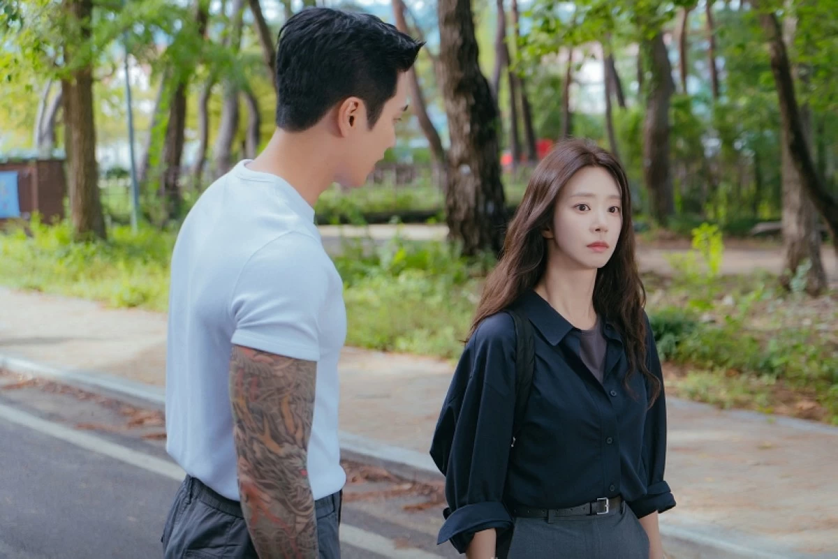 Ahn Bo-hyun and Lee Joo-bin in Prime Video's romantic comedy series “Spring Fever” (Instagram) 