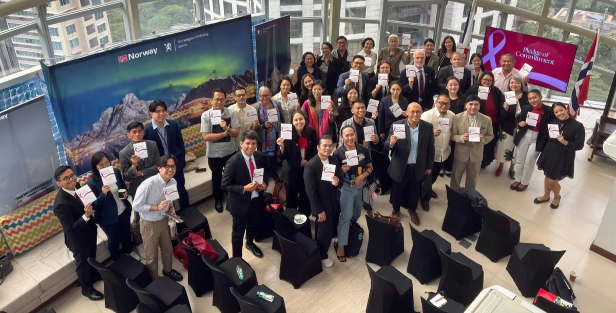 Participants at the December 1 World AIDS Day Forum hosted by the Royal Norwegian Embassy in Manila and Roots of Health