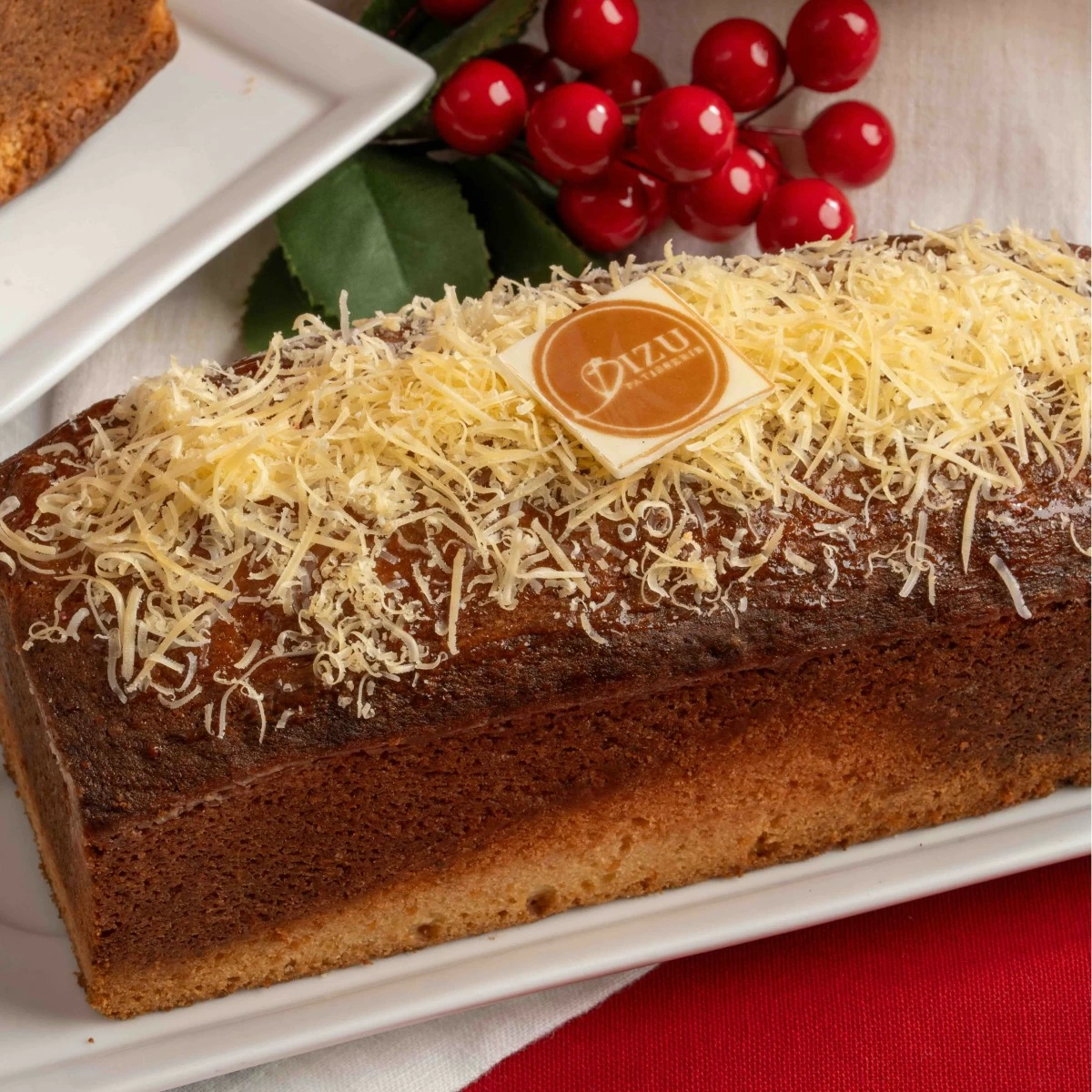 Queso de Bola Loaf Cake