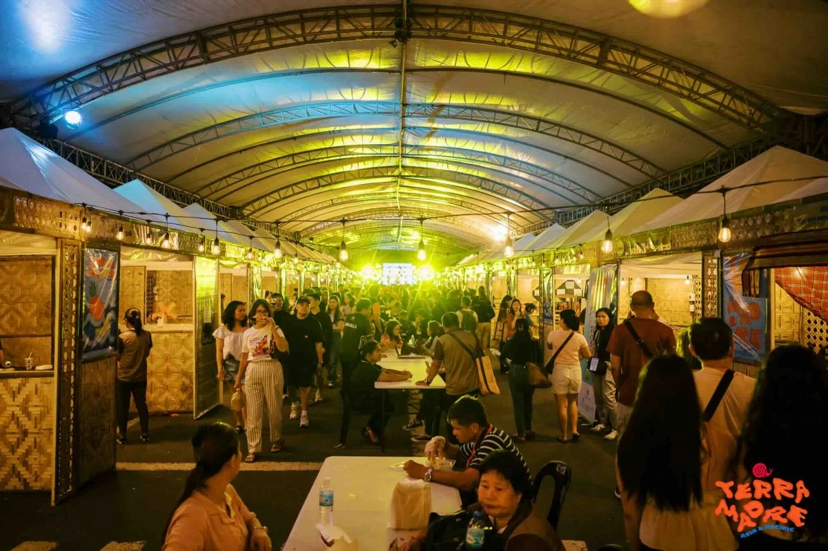 TASTE MAP Food stalls at Terra Madre Asia and Pacific allowed guests to see, smell, and sample ingredients and dishes from regions across the Philippines.