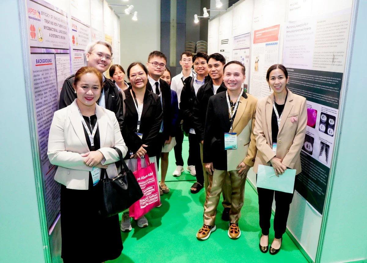From Left:  Dr. Shaira Arinzol, Dr. Dhenver Fenis, Dr. Paul Jison, and Dr. Rollin Tabuena. Dr. Tabuena’s case presentation with fellow presenters and moderators
