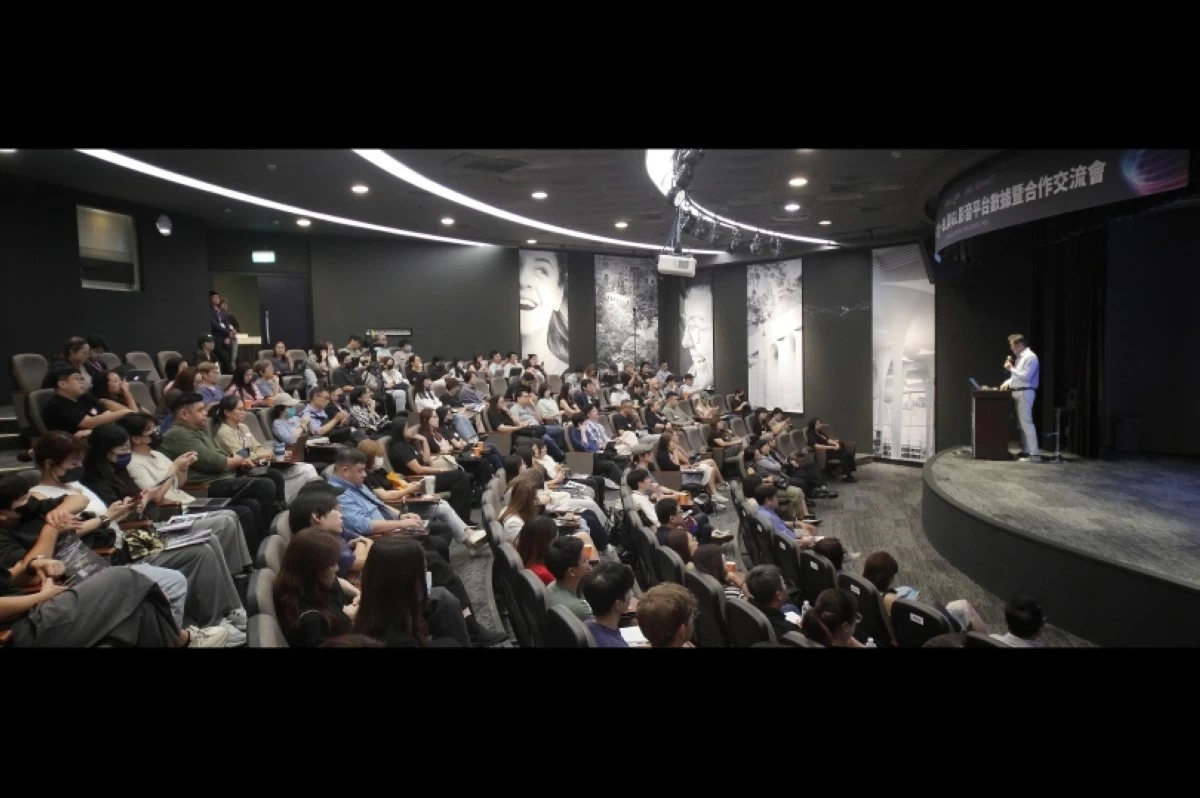 The GOL SUMMIT: Global LGBTQ , BL & GL Platform Data and Partnership Exchange in Taiwan (GagaOOLala)