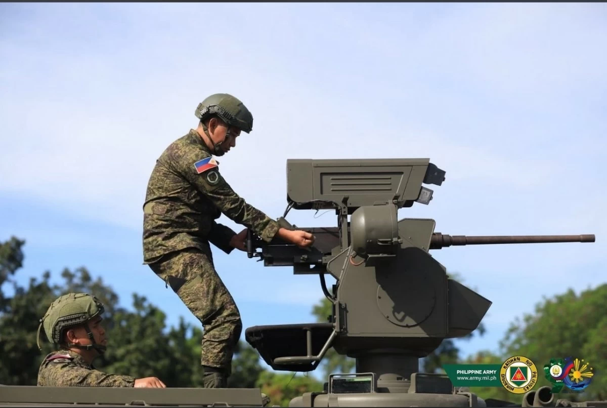 Philippine Army Division personnel operates the Controller-Operated Battle Ready Armament (COBRA) during the capability demonstration at Camp O&#039;Donnel in Capas, Tarlac. (photo: Philippine Army) 