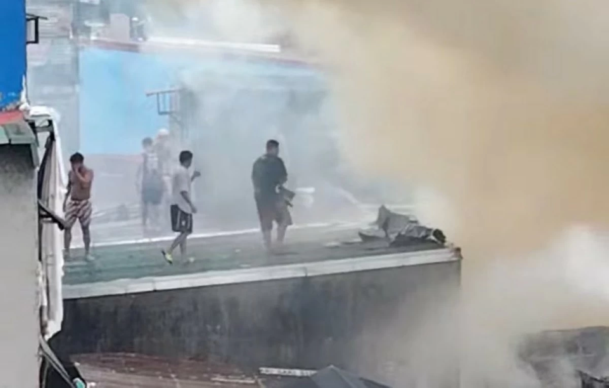 20 houses razed in Paco, Manila fire