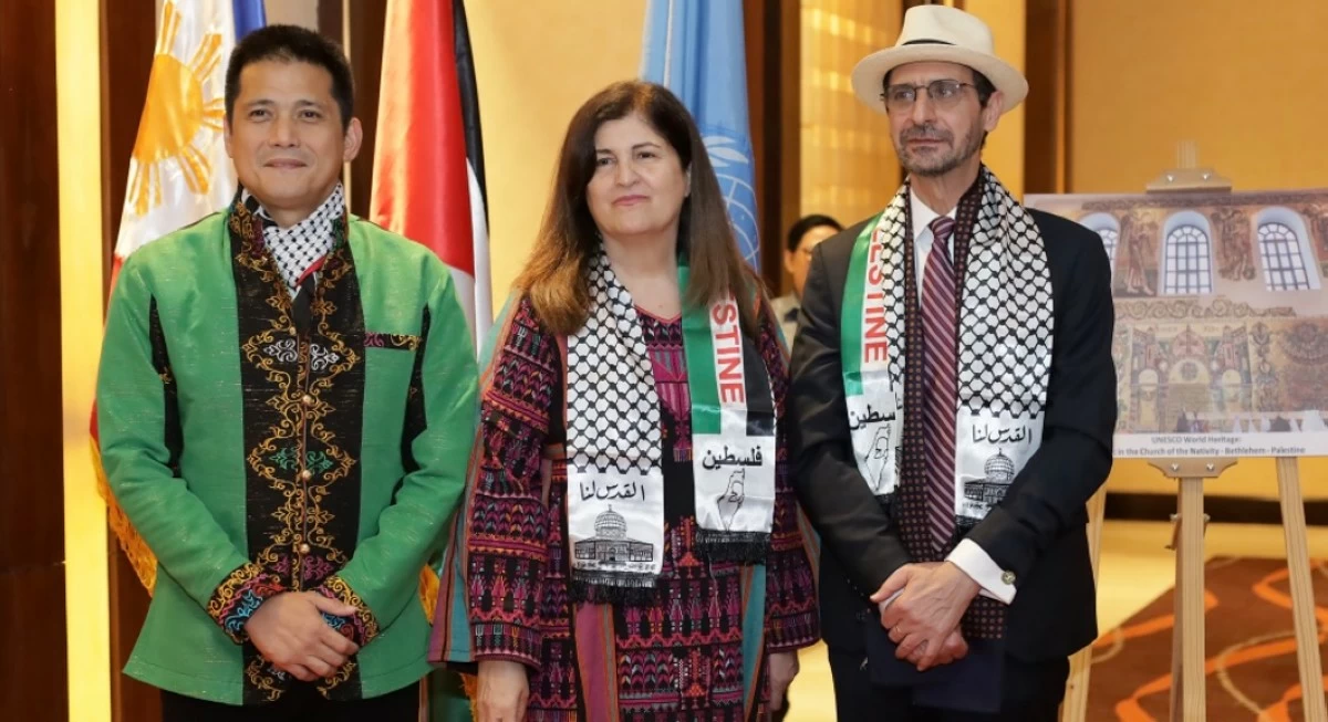 A moment of friendship and diplomacy: Senator Robin Padilla with Palestinian Foreign Minister Varsen Aghabekian Shahin and Ambassador Mounir Y.K. Anastas
