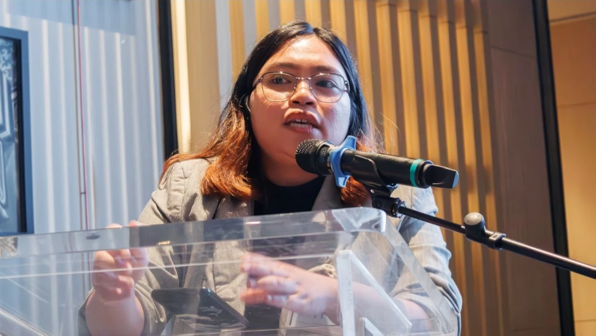 Mitzi G. Salcedo, climate diplomacy lead of Climate Reality Philippines, discusses the key findings of the study, 