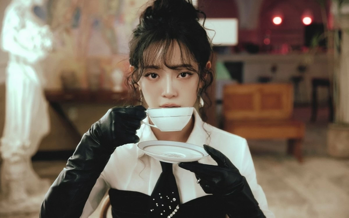 Kim Sejeong (Jellyfish Entertainment)