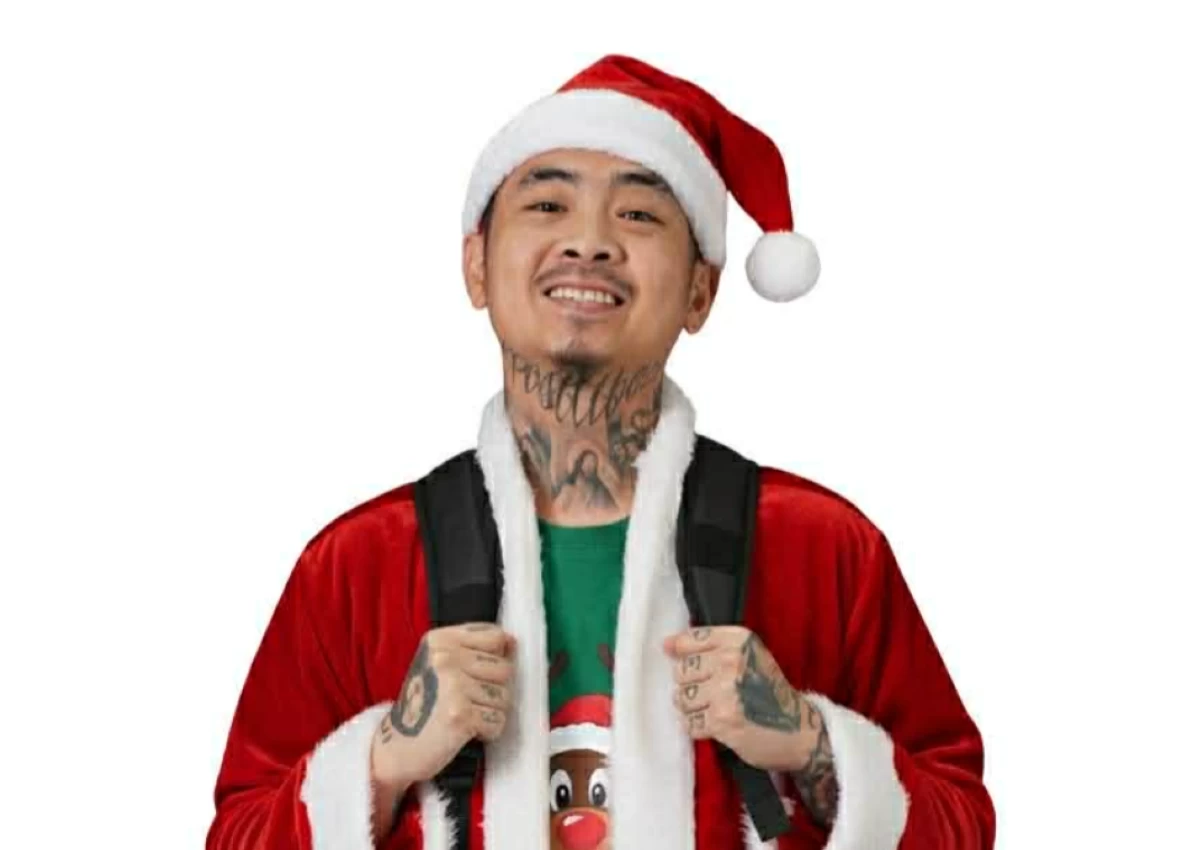 Boss Toyo as Santa Claus 
