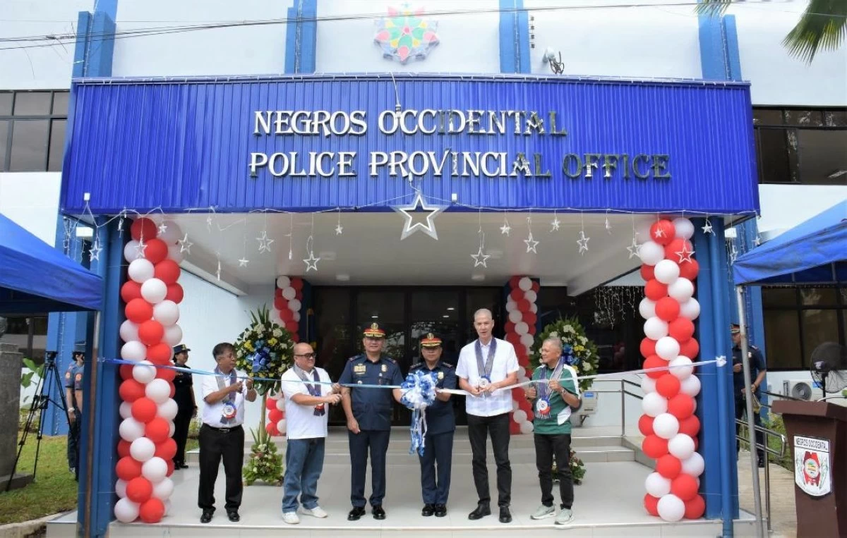 THE Negros Occidental Police Provincial Office in Barangay Estefania, Bacolod City inaugurated a newly renovated administrative building and grandstand on Wednesday, Dec. 17. (Capitol PIO)