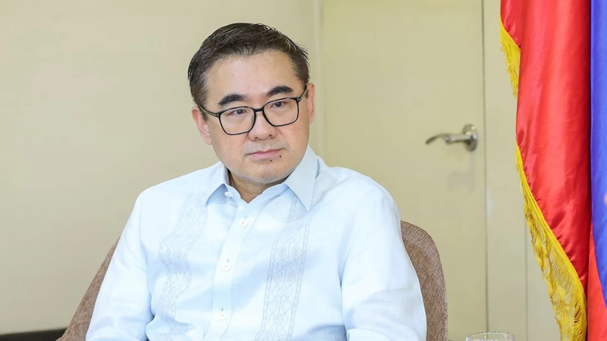 Finance Secretary Frederick D. Go 