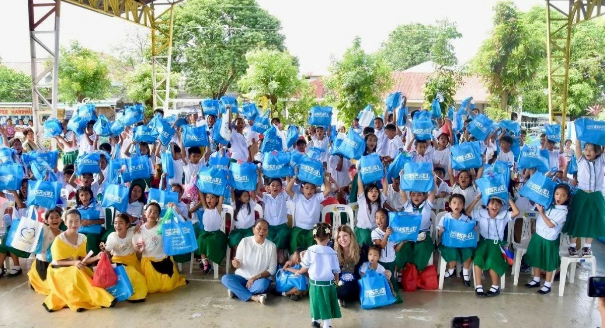 Embassy of  Israel, Shalom Club Nueva Ecija conduct annual holiday outreach