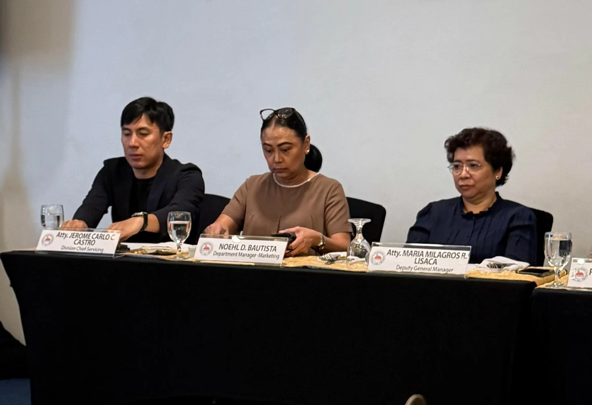 At the PRA media briefing, Division Chief Servicing Atty. Jerome Castro, Department Manager Marketing Noehl Bautista, and Deputy GM Atty. Maria Milagros Lisaca. 