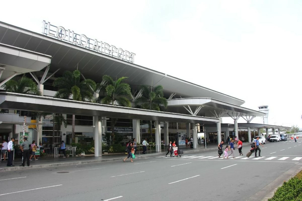 PAL to study proposed Iloilo-Guam flights