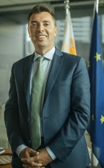Ambassador Massimo Santoro of the Delegation of the European Union to the Philippines extends warm holiday greetings, celebrating the season of peace and goodwill