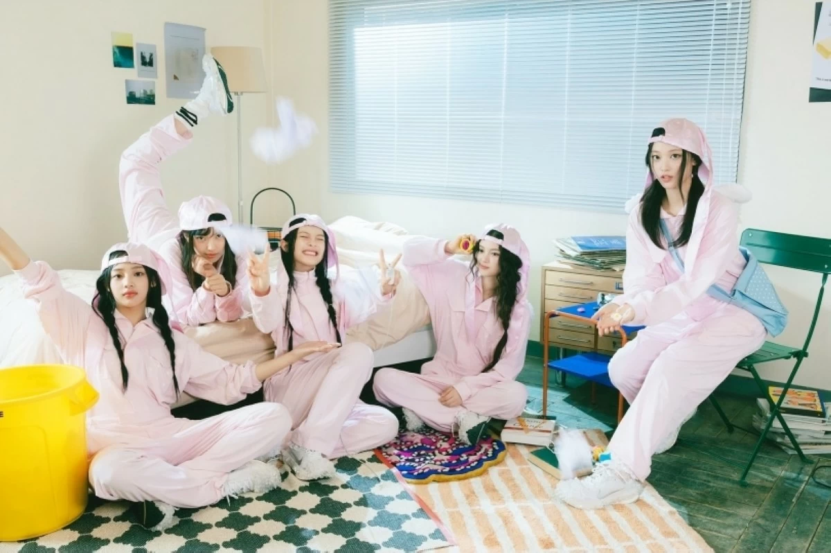 NewJeans (Instagram)