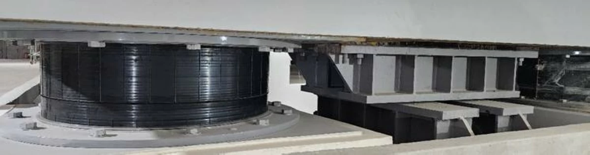 High-Damping Rubber (HDR) Seismic Isolation System