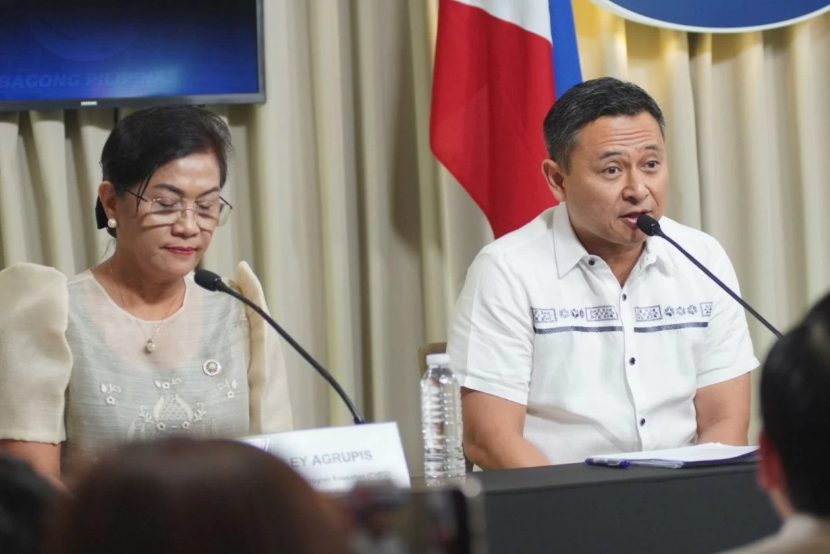 DepEd Secretary Sonny Angara said on January 6, 2026, that stronger safeguards are now in place at both the school and central office levels, along with regular cross-checking of databases to prevent irregular claims involving the Senior High School Voucher Program. (DepEd photo) 