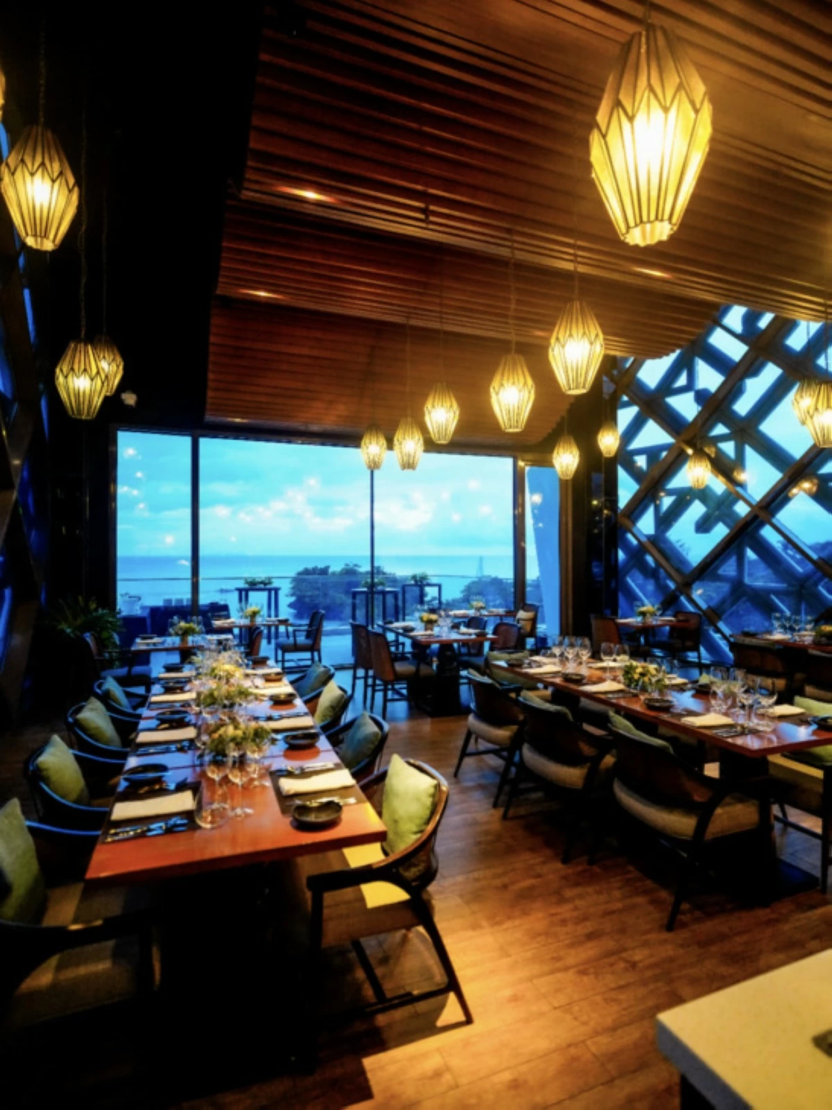 Mozaic Latin Grill at Crimson Spa and Resort Boracay